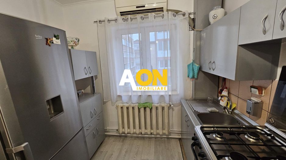 Apartament 3 camere, mobilat, utilat, etaj 2, Cetate - Poză 3