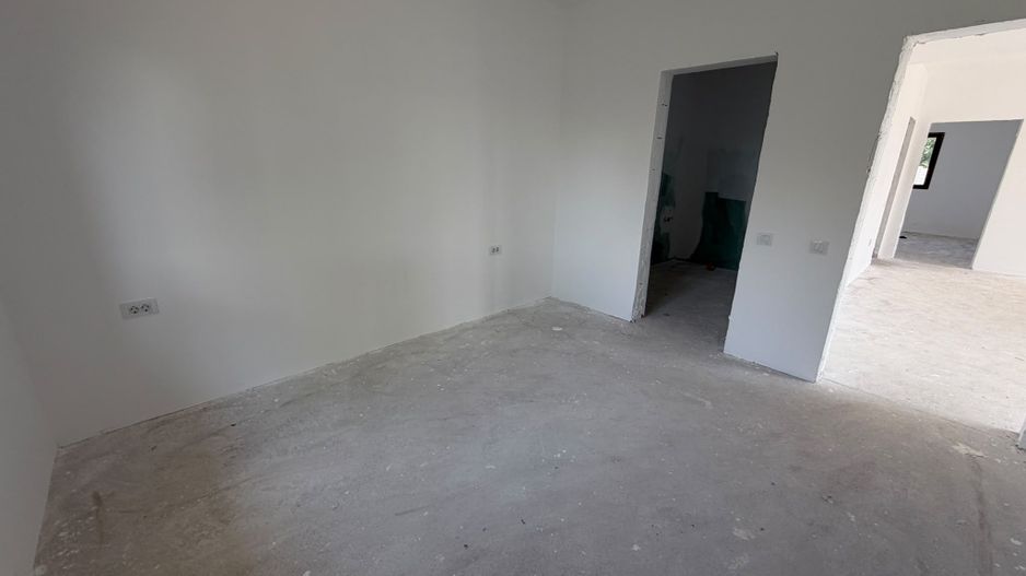 CASA INDIVIDUALA- 4 CAMERE, TOATE UTILITATILE, TEREN 380 MP, COMIS 0% - Poză 8