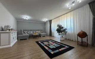 DOMENIU SPECTACULOS DE 25.000 MP | 4 IAZURI |  LIVADA | SPATIU PENTRU EVENIMENTE - Poză 18