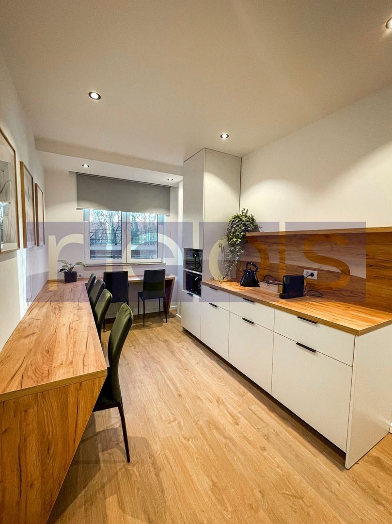 APARTAMENT DE VÂNZARE 4 CAMERE ZONA CENTRALĂ + TERASĂ 40MP - Poză 2