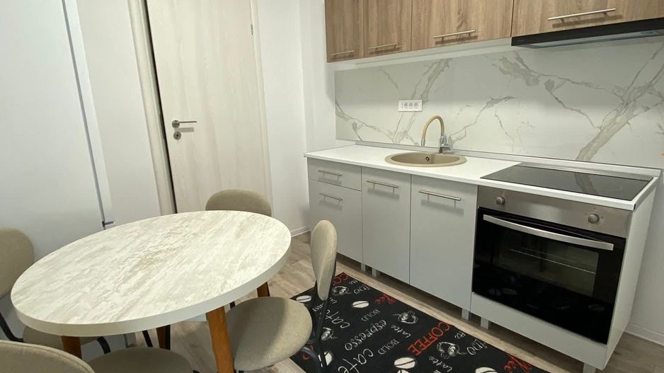 Apartament nou 2 camere, cartier Vivamus , zona Coresi - Poză 3