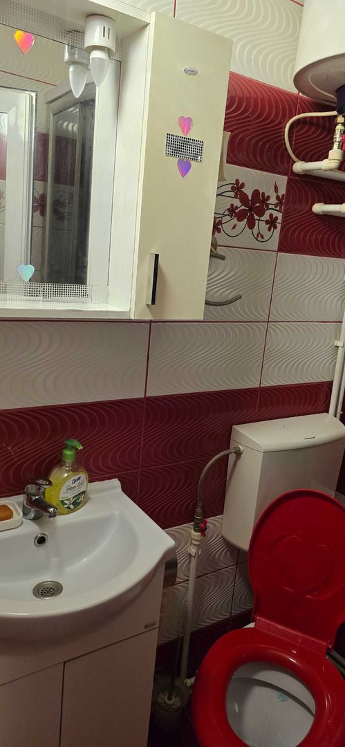 Garsoniera recent renovata,zona centrala,et.1,Tig 1 - Poză 7