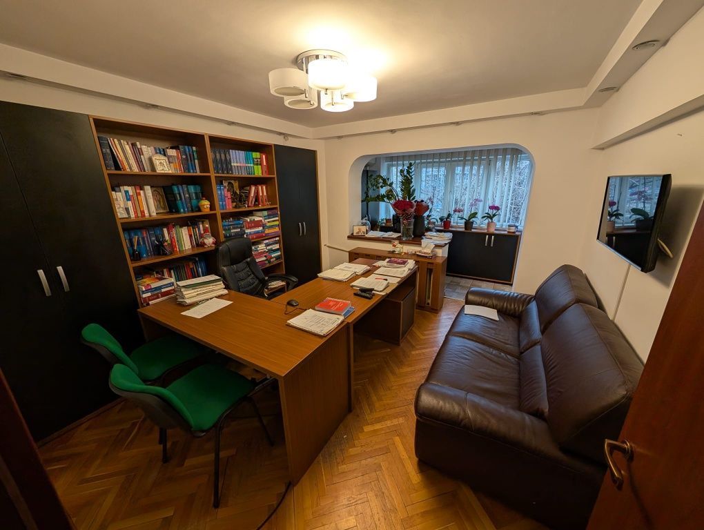 Vanzare Apartament 3 Camere Unirii - Sfanta Vineri - Poză 2