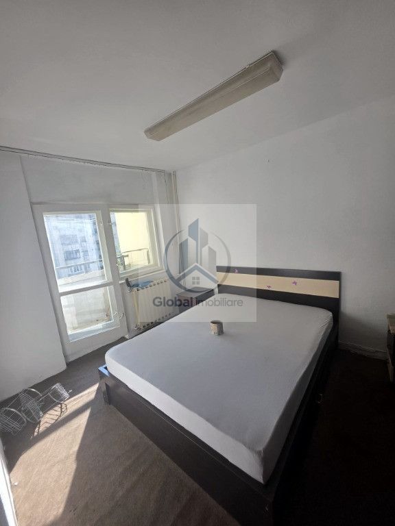 Inchiriere 3 camere Piata Unirii decomandat 80 mp | 2 bai 2 balcoane - Poză 4
