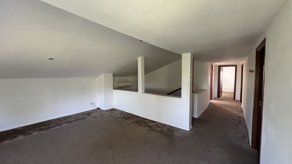 Vila superba cu teren Crevedia - Darza - Poză 6