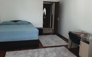 Camere de inchiriat in Alexandru cel Bun - Apartament decomandat, 3 camere - Poză 1