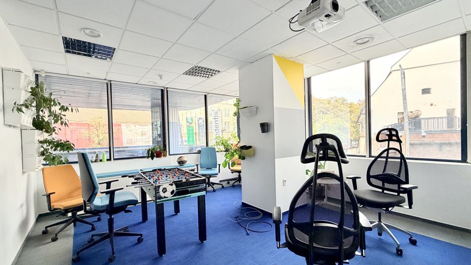 Spațiu de birouri modern – 103 m² ultracentral, Timișoara - Poză 4