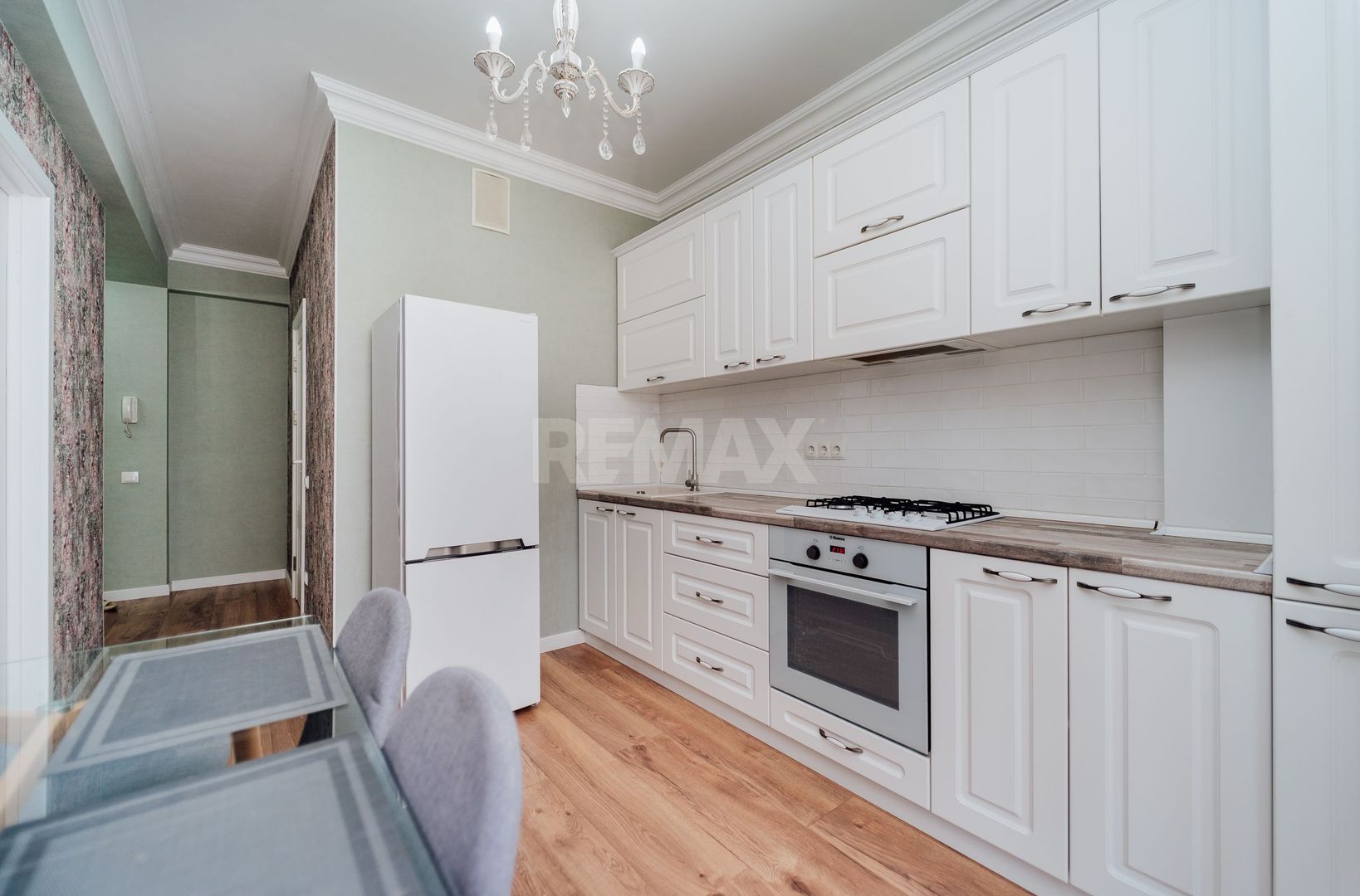 Apartament spre chirie – str. Melestiu 1/1, Complexul Rezidențial Valea Trandafirilor - Poză 2