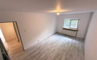 Apartament 3 camere, parter, renovat recent, cartier Nicolina, Iași - Poză 2