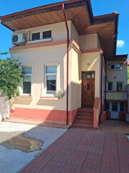Vila D+P+M; ideal firma Tineretului - Poză 1