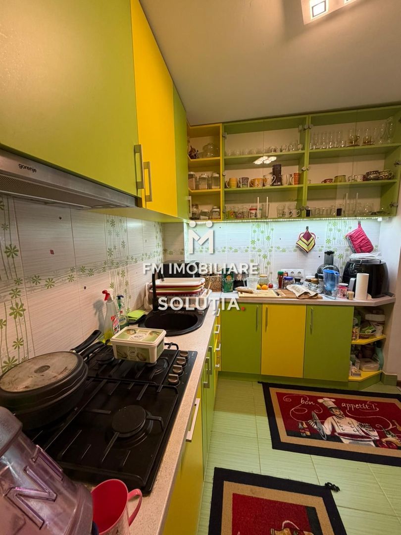 Apartament  3 camere decomandat, etajul2 -zona Serelor/Casa de Pensii - Poză 2