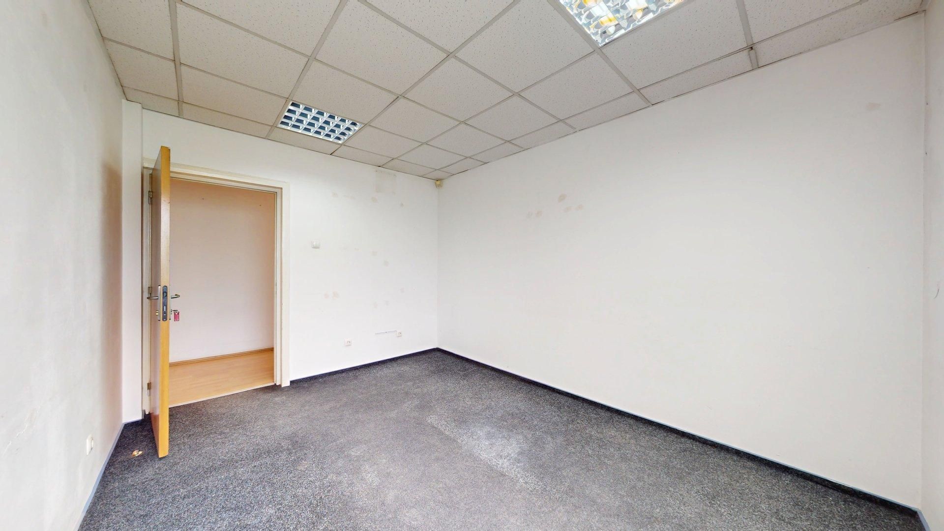 DAMAROAIA | Jiului | Chirie Casa 16 camere | 15 parcari + metrou 900m - Poză 34