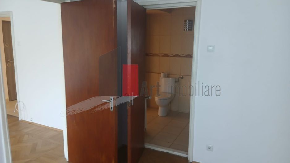 3 Camere Universitate - Parcul Cismigiu - Poză 4