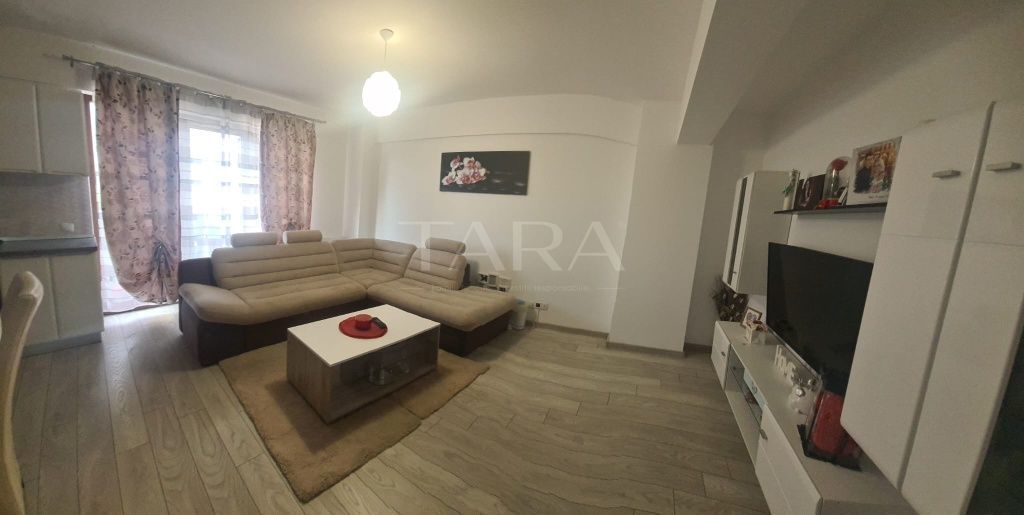 Apartament Modern cu 2 Camere și Loc de Parcare - Poză 3