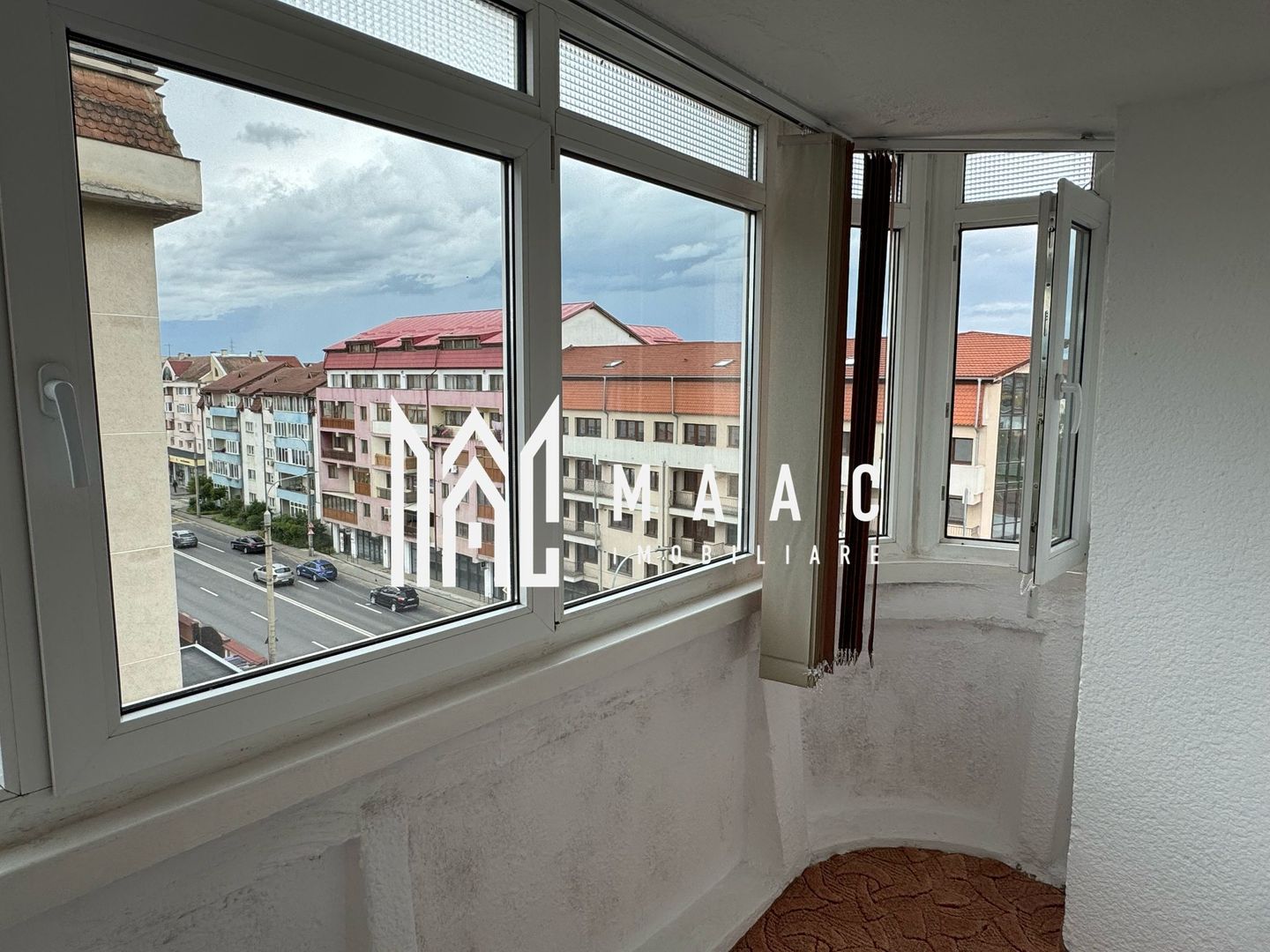Apartament 4 camere 4 balcoane | Utilat Mobilat | Turnisor - Poză 15