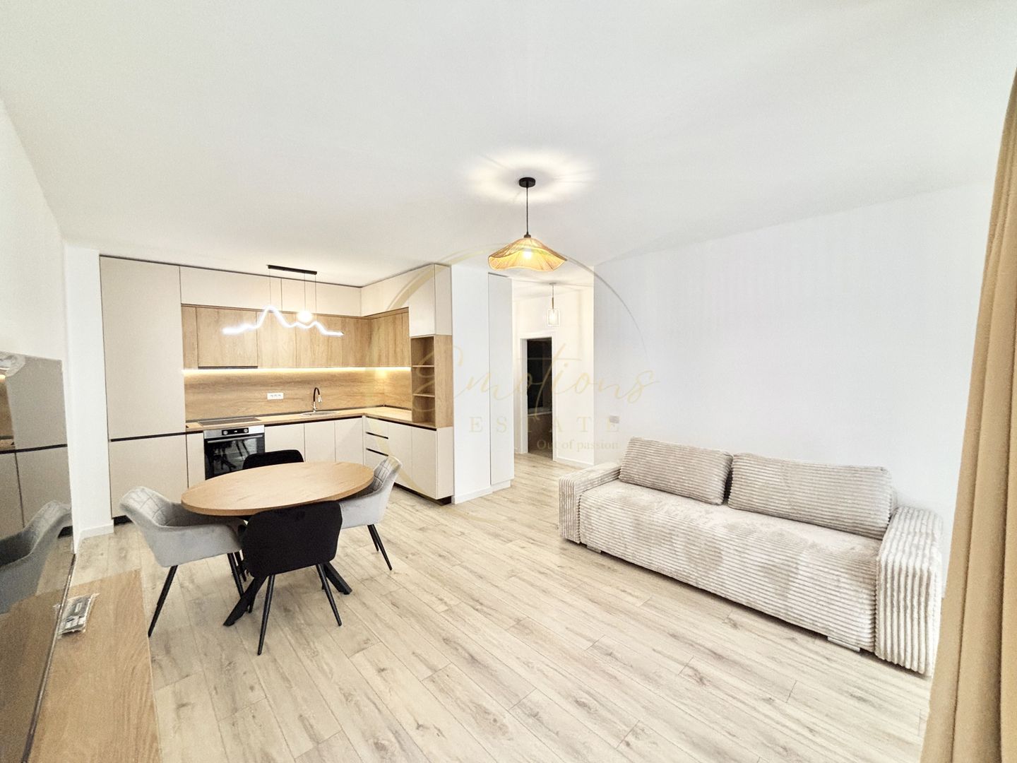 Apartament 2 camere - Torontalului | LOC DE PARCARE INCLUS - Poză 1