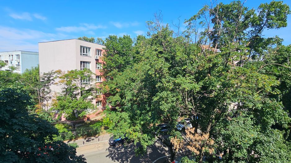 Apartament de 4 camere decomandate - Aleea Costinesti - Poză 16