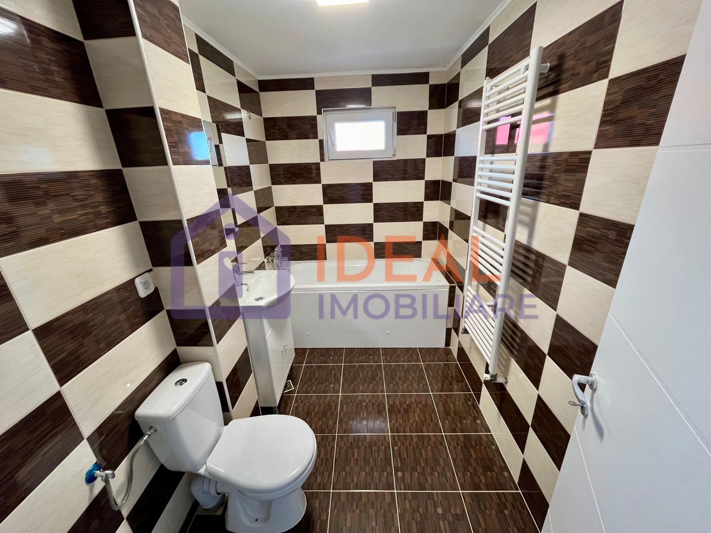 Mansarde moderne cu 4 camere – zona Rahovei – Mihai Viteazu - Poză 9