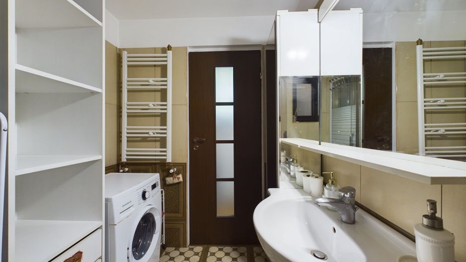 Casă ideală pentru birouri sau locuință pe Bulevardul Basarabia - Poză 4