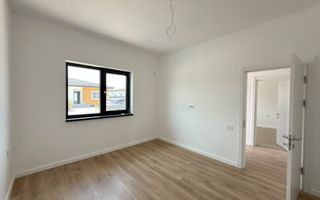 Casa 4 camere pe parter-Tunari | Teren 400 mp - Poză 9