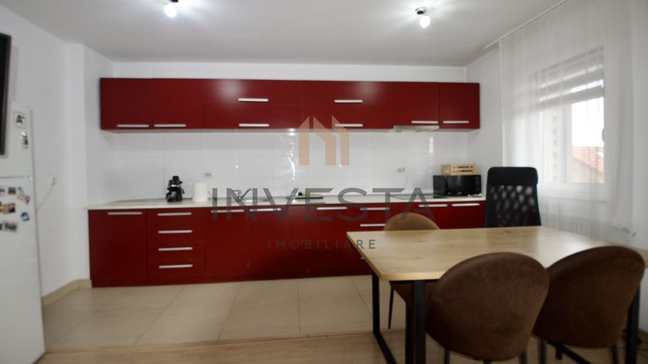 APARTAMENT DE VANZARE 2 CAMERE BUNA ZIUA - Poză 3