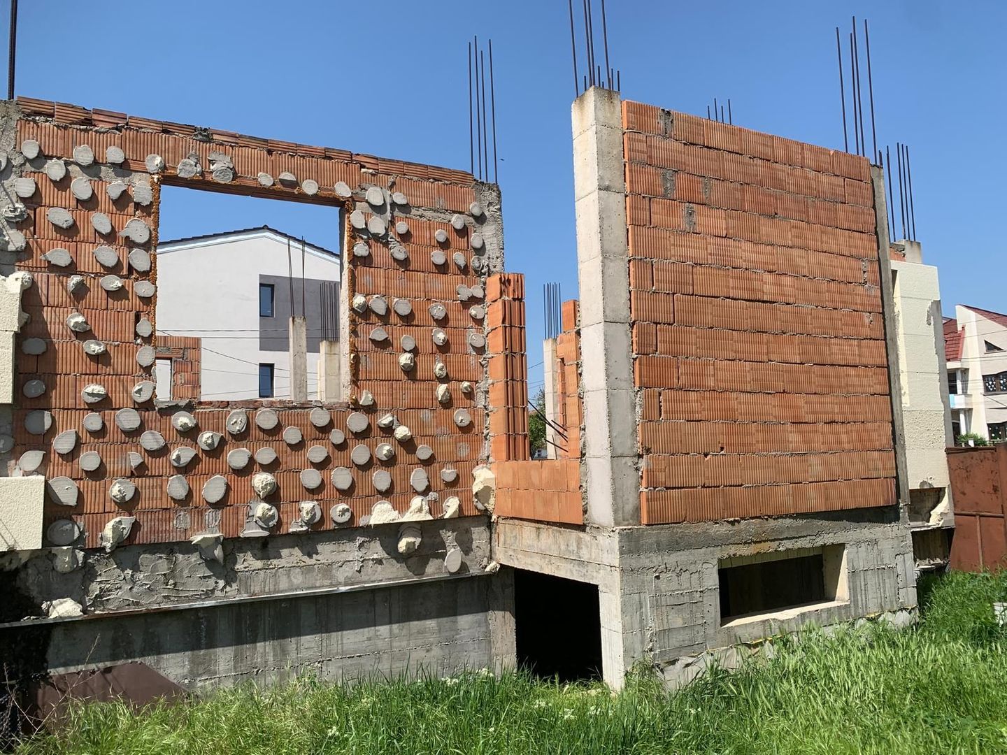 Imobil in constructie D+P+2E pe Rebreanu - Poză 11