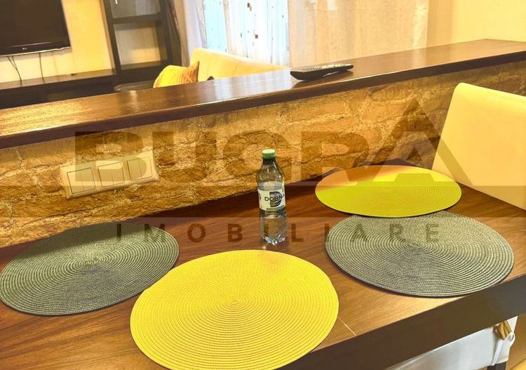 Apartament de 3 camere, parcare, 65mp, zona Albac - Poză 2