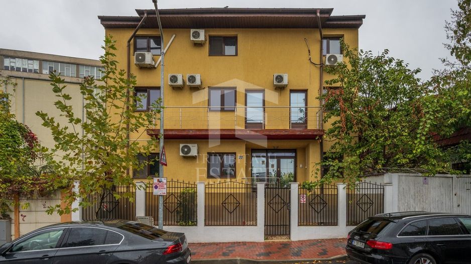 Casa Timpuri Noi 2010 P+1+M 220M - Poză 1