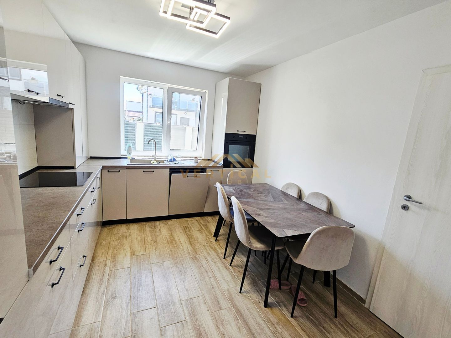 Vila 4 camere in zona de intrare a comunei Berceni - Poză 9
