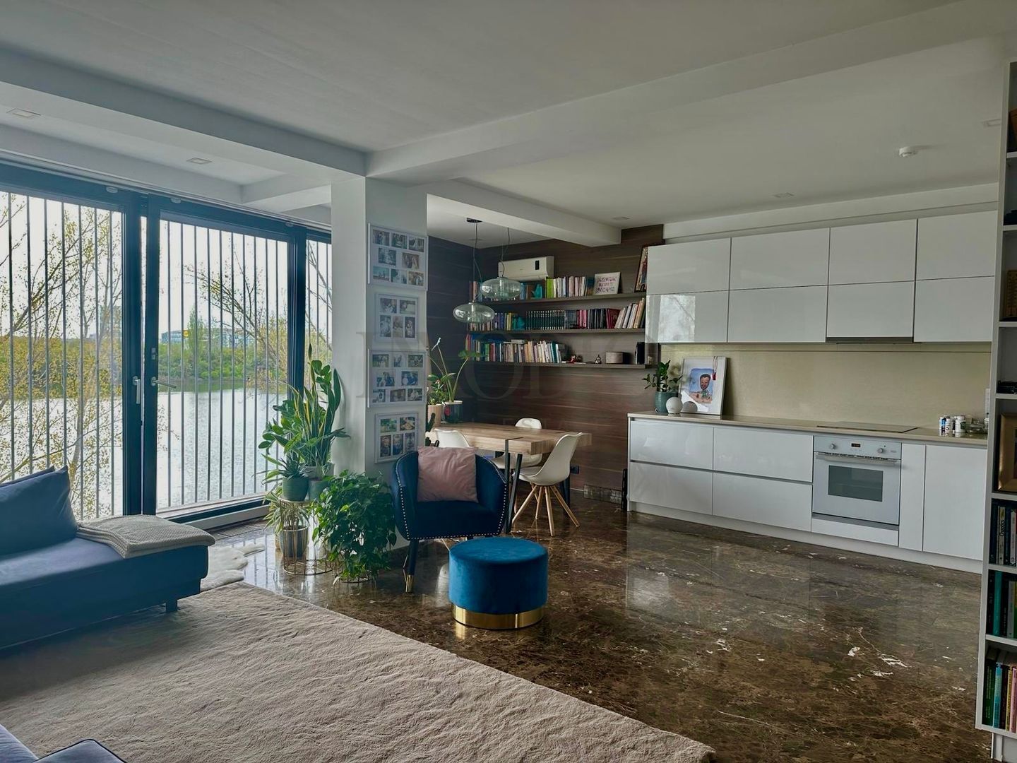 Apartament 3 Camere | Terasa Rooftop 71 MP | Vedere Lac | Boxa - Poză 4