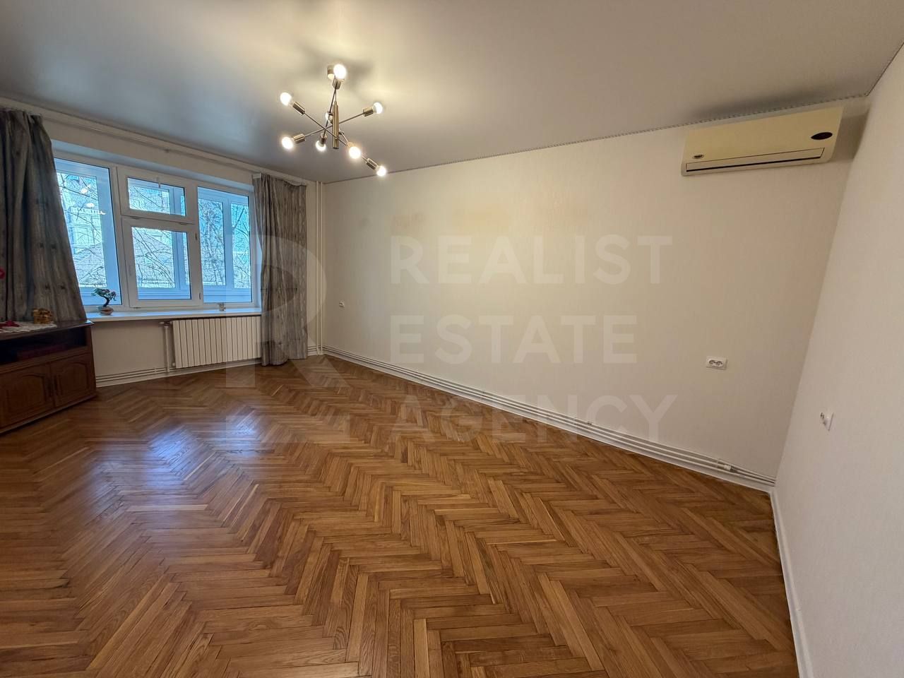 Chirie, apartament, 3 camere, str. Mitropolit Bănulescu-Bodoni, Centru - Poză 3