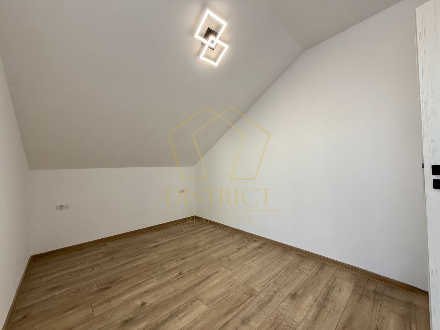 Apartament prima inchiriere cu 3 camere | Dumbravita - Poză 10