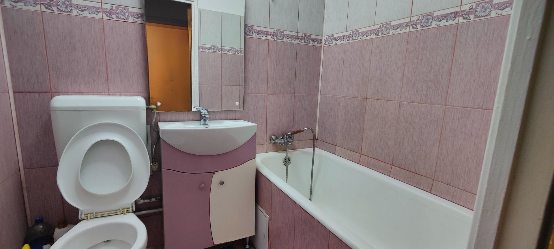 Apartament 3 camere de vânzare Drumul Taberei - Poză 18