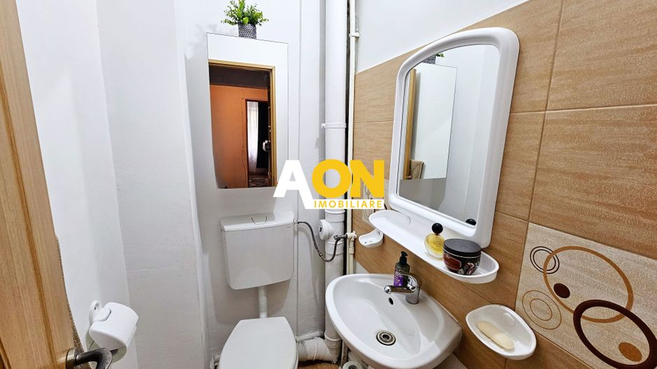 Apartament 4 camere, 2 balcoane, 2 bai, 79 mp utili, zona Closca - Poză 12