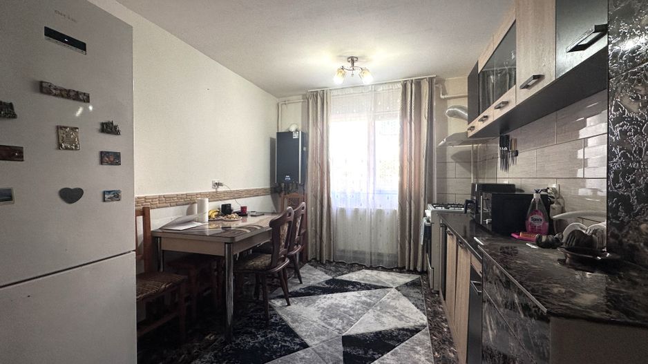 Ideal pentru investitie! Vanzare apartament cu 2 camere-Targoviste-M11 - Poză 6