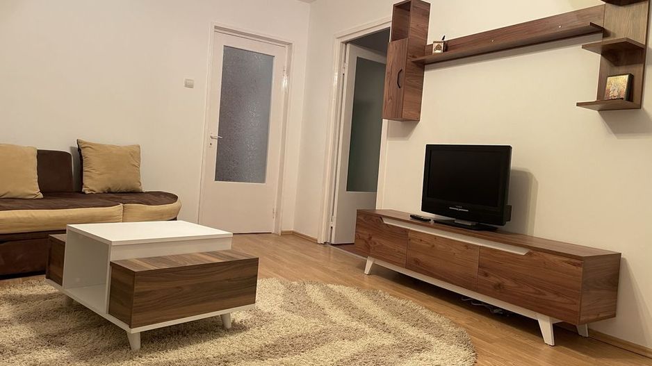 Inchiriez apartament 2 camere, Tineretului,  boiler, AC - Poză 1