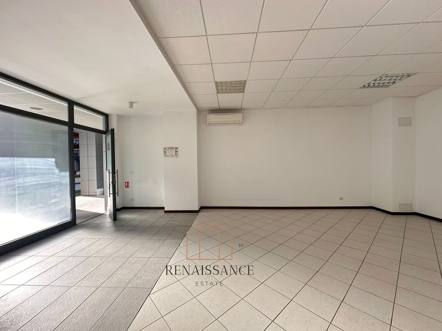 Torontalului Spatiu comercial/birouri de inchiriat 50mp | The Ring - Poză 1