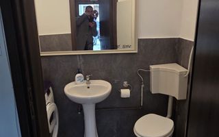 Spatiu comercial de inchiriat- Pretabil salon - Poză 10