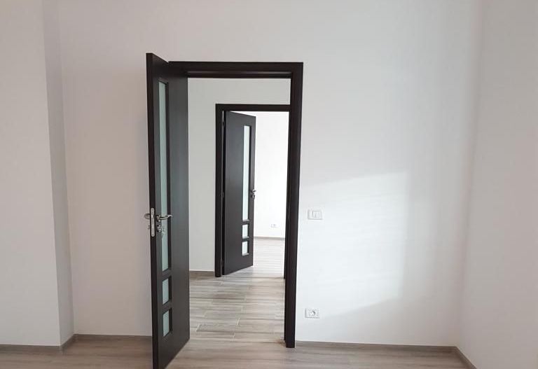 Inchiriem casa individuala 4 camere zona Lacul Tei - Poză 11