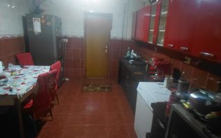 Apartament 4 camere de vânzare | Râmnicu Vâlcea | Central - Poză 8