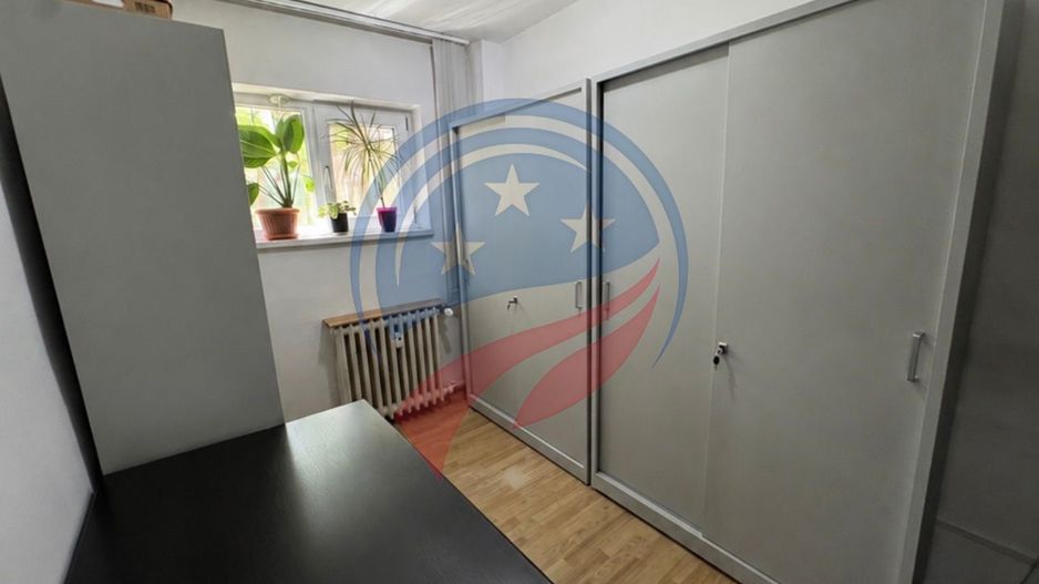 Spatiu birouri- apartament cu 2 camere Central - Poză 7