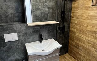 Apartament de vanzare - Poză 2