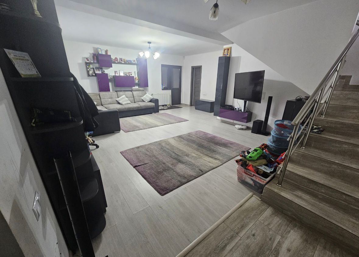 VILA MODERNA | PANOURI FOTOVOLTAICE | GARAJ - Poză 6