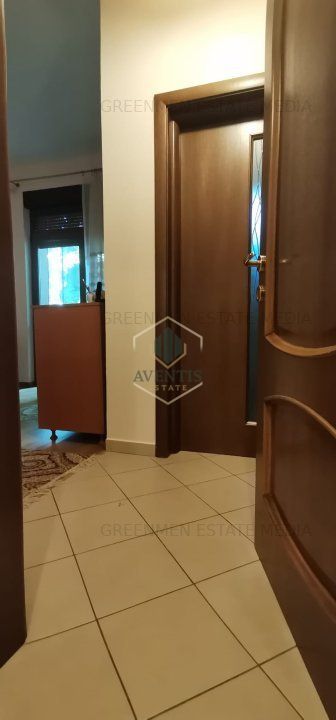 Inchiriere apartament 3 camere in vila, semidecomandat - Poză 22