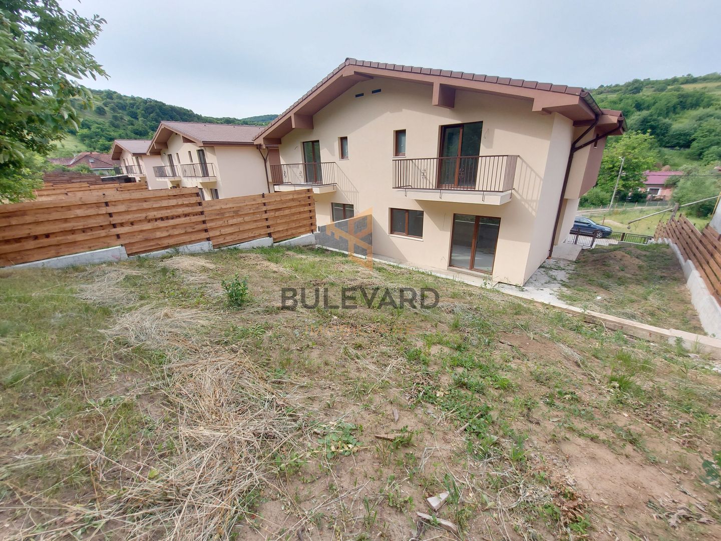 Casa de tip duplex , CF+ teren de 400 mp! - Poză 3