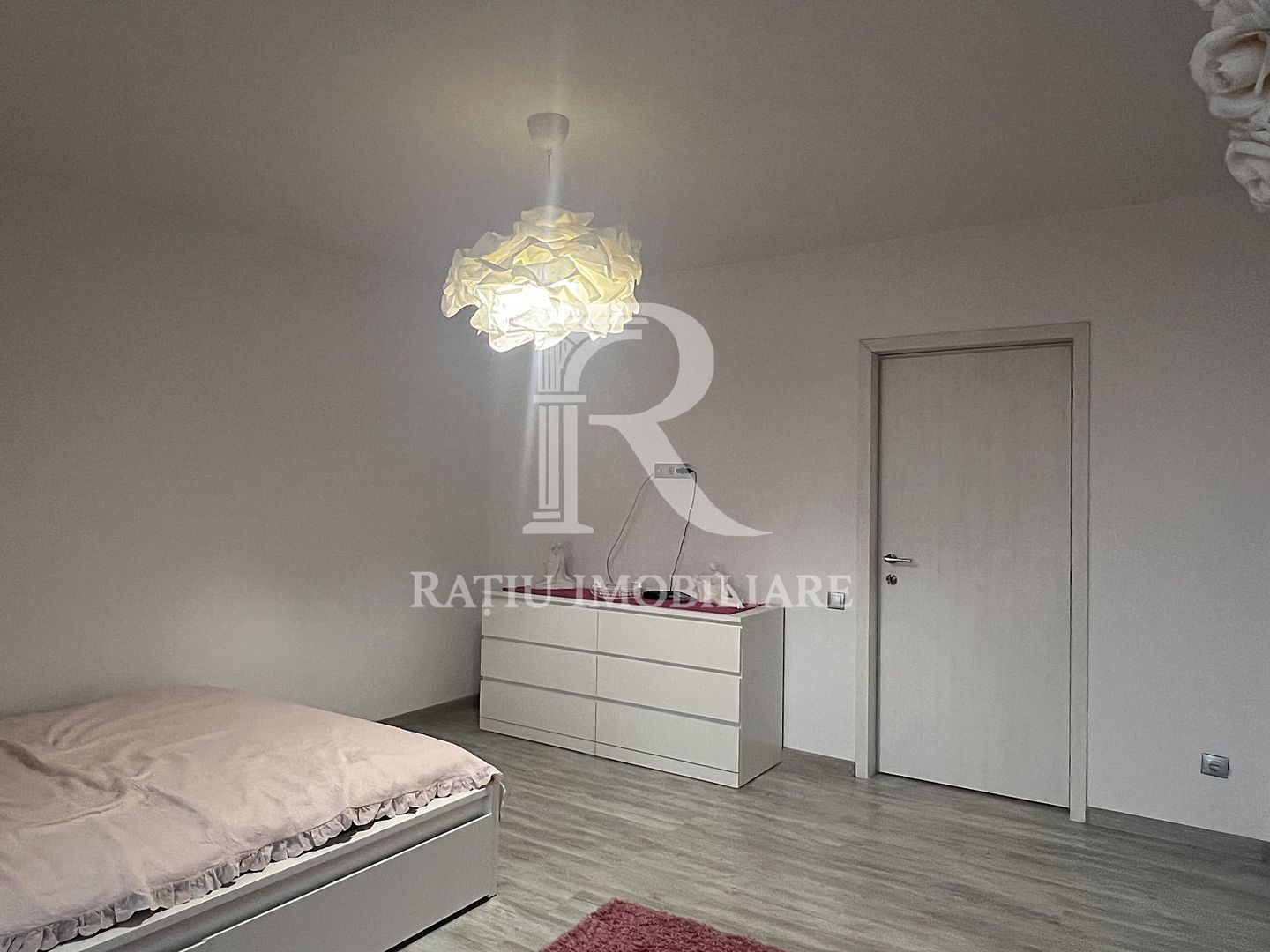 Apartament tip Studio | Vedere Panoramica | Ascensor | Rogerius | Oradea - Poză 3