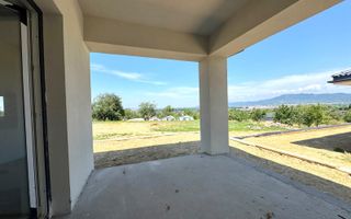 Casa de vanzare Satu Nou de Jos cu priveliste - zona retrasa - Poză 2