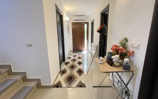 Locuinta eleganta cu finisaje premium - Poză 8