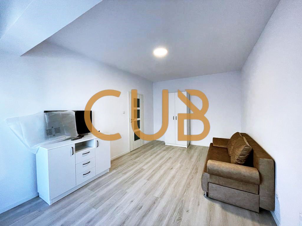 Ap1cam complet mobilat+utilat | bloc nou,parcare,centrala| Giroc - IQ - Poză 10