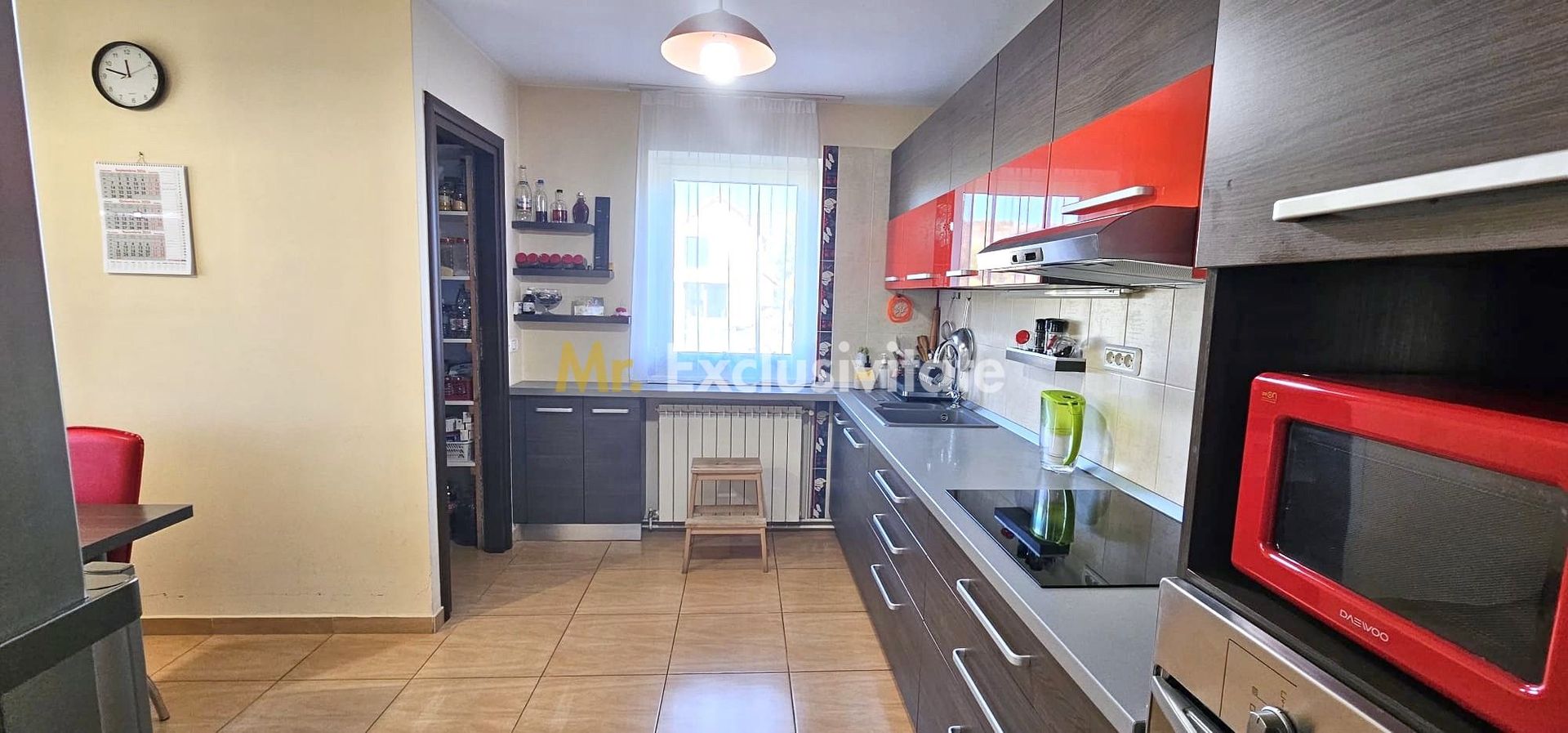 Casa superba-cu vedere panoramica/ Valcele -Feleac - Poză 14